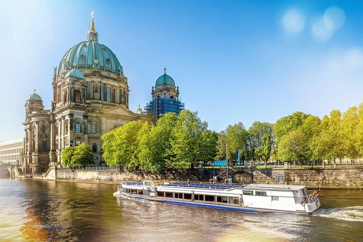 Ultimate Berlin Experience: 6-Hour Private Sightseeing Tour