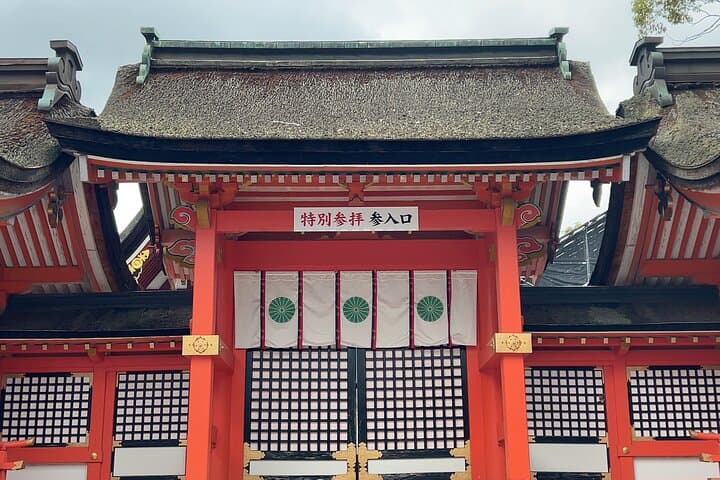 Beppu Private Guided Full Day Usa Shrine and Jigoku tour