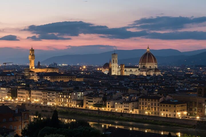 Panoramic walking tour in Florence with Vincenzo