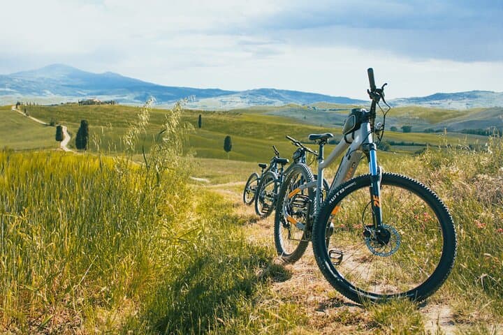 E-Bike Tour in Val d'Orcia