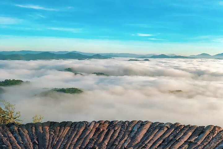 Cloud Hunting and the Glow of Dawn in Da Lat