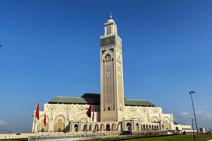 From Marrakech Casablanca city Day Tour, Souk & Big Mosque Visit