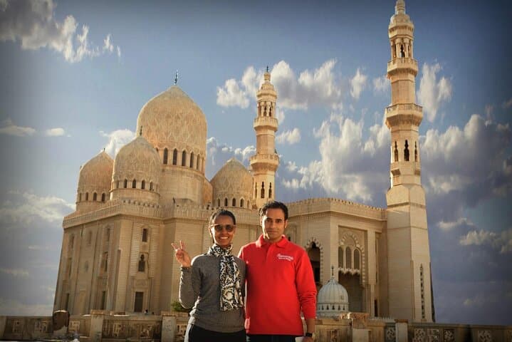 From Cairo: Alexandria Catacomb, Lighthouse, Citadel Trip & Lunch