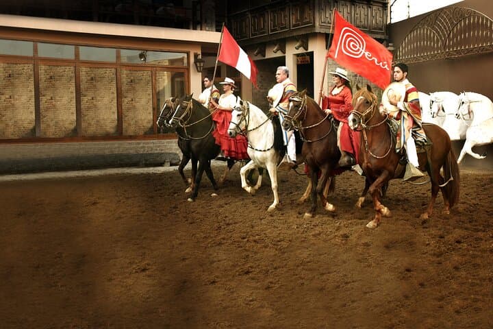 Full Day Private Pachacamac including lunch with Paso Horse show