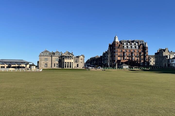 St Andrews Private Day Tour in Luxury MPV