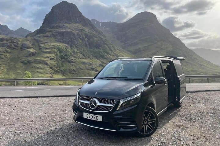 Edinburgh Airport to Edinburgh City Private Luxury Transfer