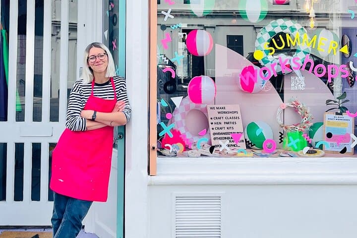 Eco-Resin Workshop - Fun Craft Experience in Edinburgh