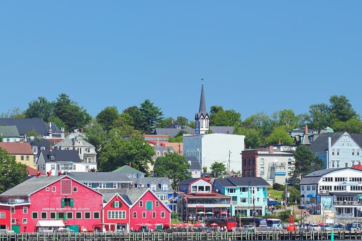 Lunenburg and Mahone Bay Private Escape from Halifax