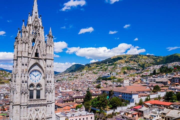 Quito Private Tour: Historic Center & Equator Experience