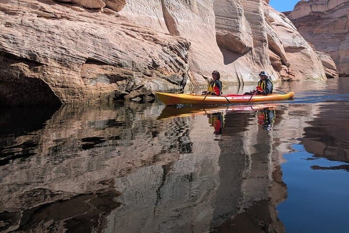 Antelope Canyon Lake Powell Guided Kayaking and Hike Tour