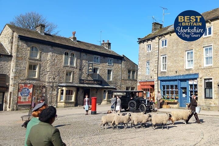 Herriot and Yorkshire Dales Day Trip from York