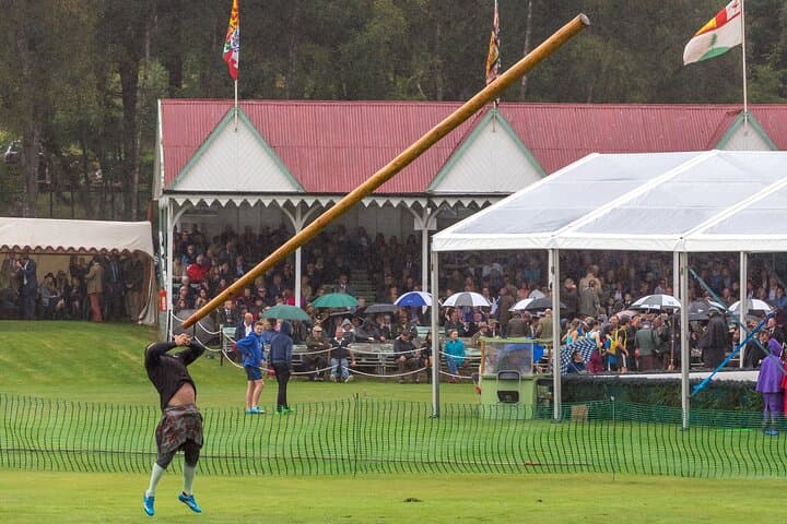 Highland Games Experience from Edinburgh