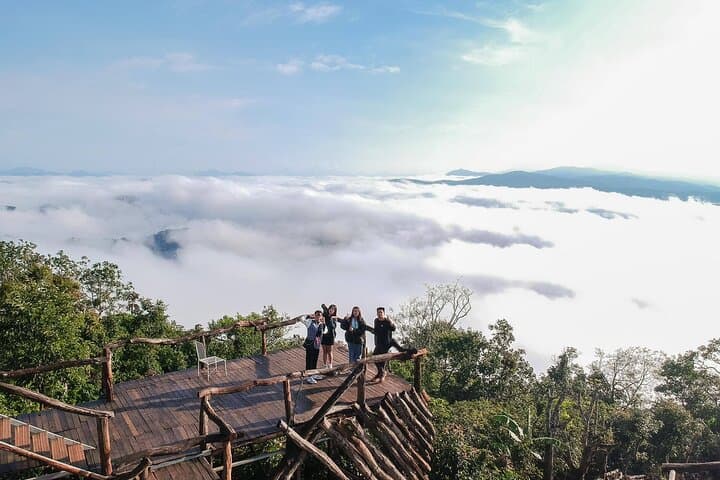 Cloud Hunting and The Glow of Dawn in Da Lat