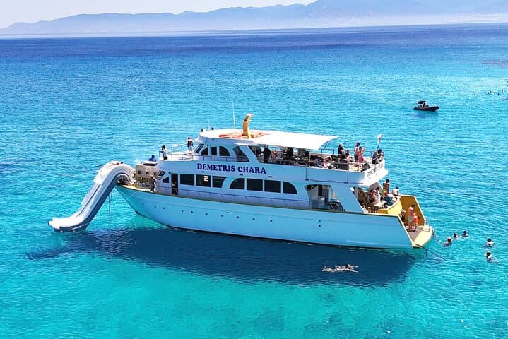 Wine tasting on-board the Demetris Chara BBQboat BlueLagoon tours