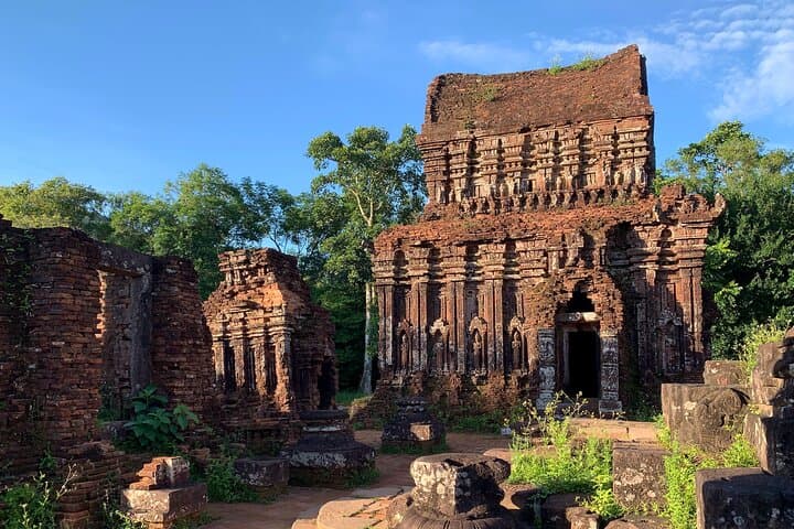 My Son Sanctuary Afternoon Deluxe Small Group Tour from Hoi An