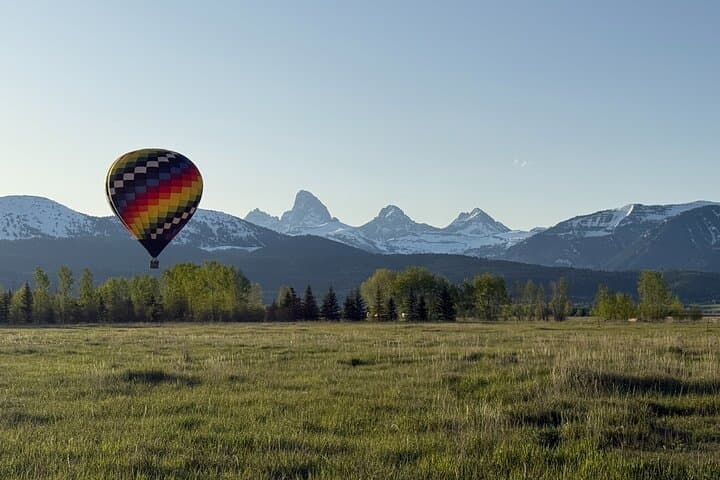 2.5 Hour Hot Air Balloon Flight in Driggs