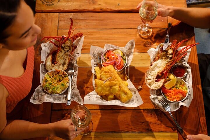 Pinnacles Desert Lobster Tour from Perth