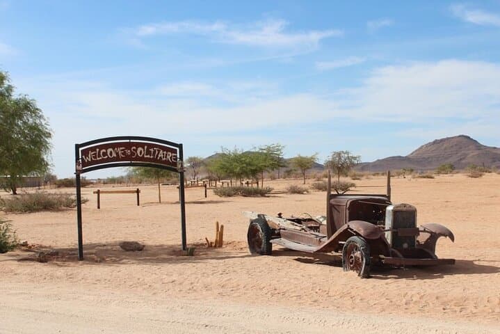 6 Day Dunes and Wildlife Lodge Safari in Namibia