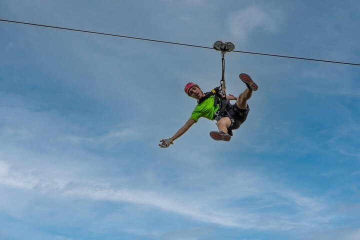 Madeira Jeep Adventure: Giant Swing, Zipline & Volcanic Pools