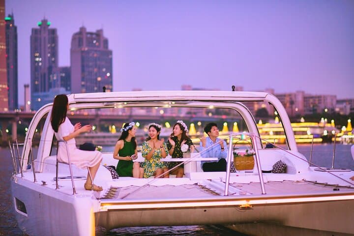 South Korea: Goldenblue Marina