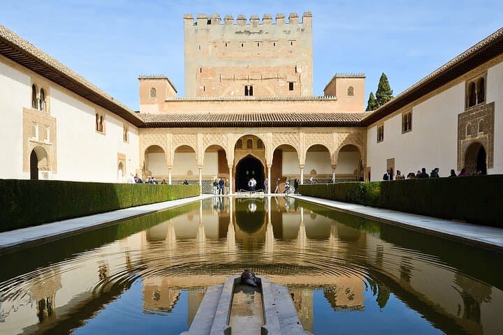 Semi Private Tour to the Alhambra from Nerja