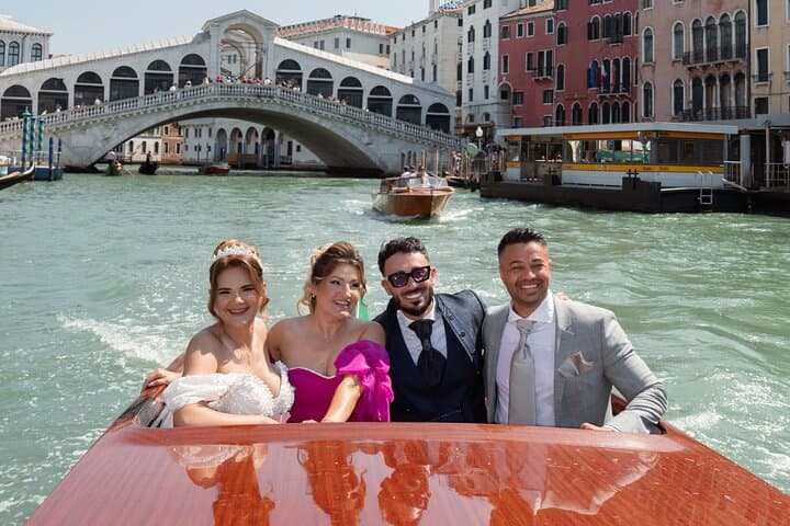Private Venice Airport Transfer by Water Taxi and Van