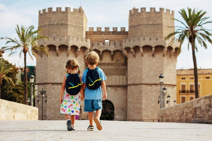 Valencia City Highlights Kid-friendly Guided Tour for Families