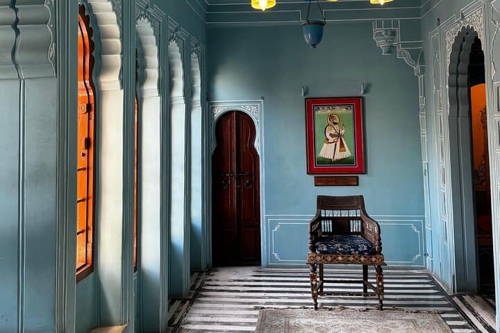 Full day Udaipur Sightseeing including City palace & Jag Mandir