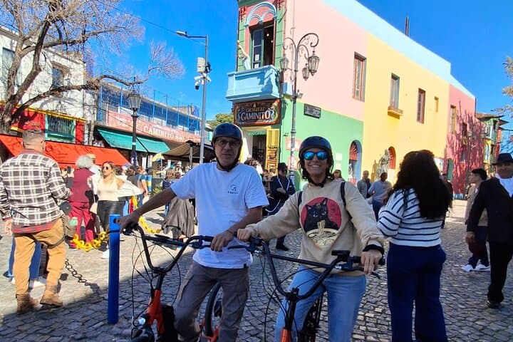 E-Scooter City Tour: Exploring Buenos Aires North & South