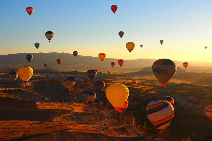Classic Cappadocia: 2-Day Private Tour from Istanbul