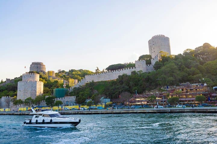 Istanbul Combo: Bosphorus Cruise and Classic City Tour