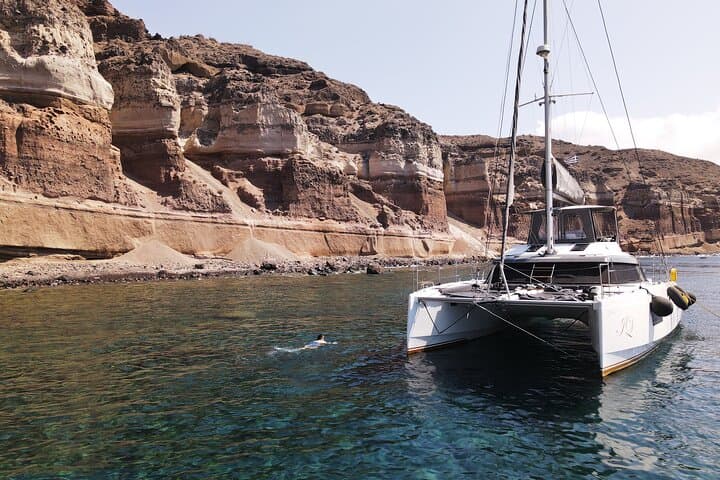 Full-Day Private Tour in Santorini by Luxury Catamaran