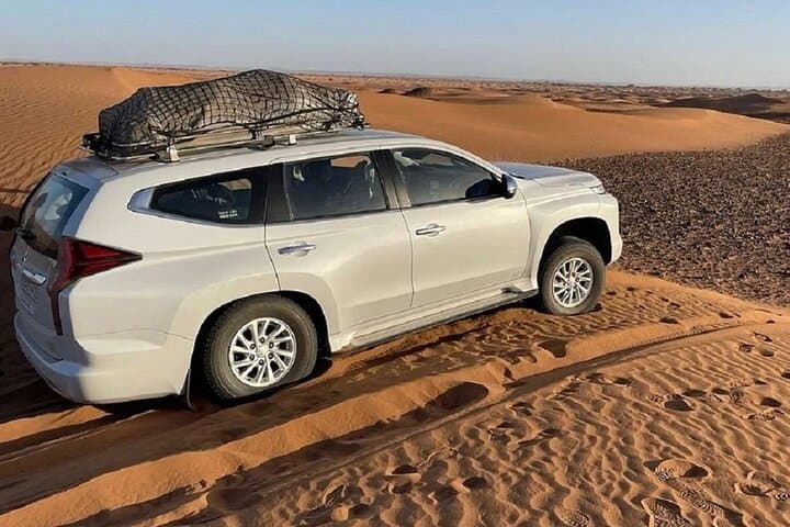 Small Desert Massa 4x4 Safari with Lunch