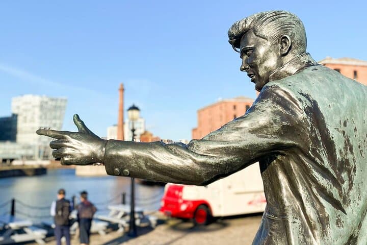 Liverpool: Taverns, Temples and Traditions city game