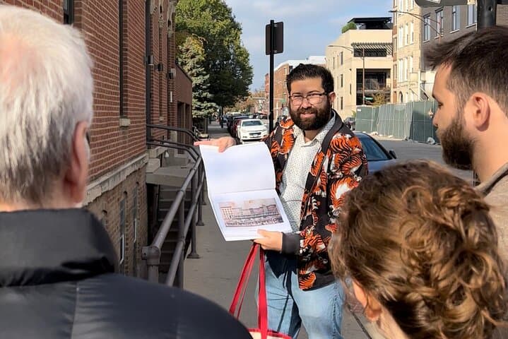 Custom Chicago Walking Tours