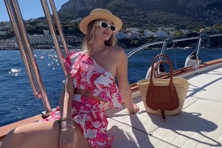 Private Island of Capri by Boat