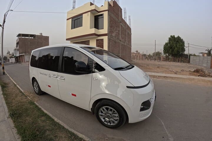 Group Transfer from Huacachina to Paracas