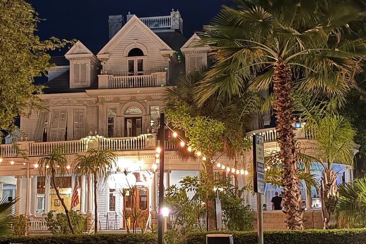 Key West Ghost and Mysteries Guided Tour