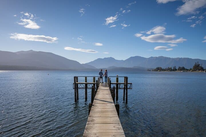 Invercargill to Te Anau Small Group Transfer