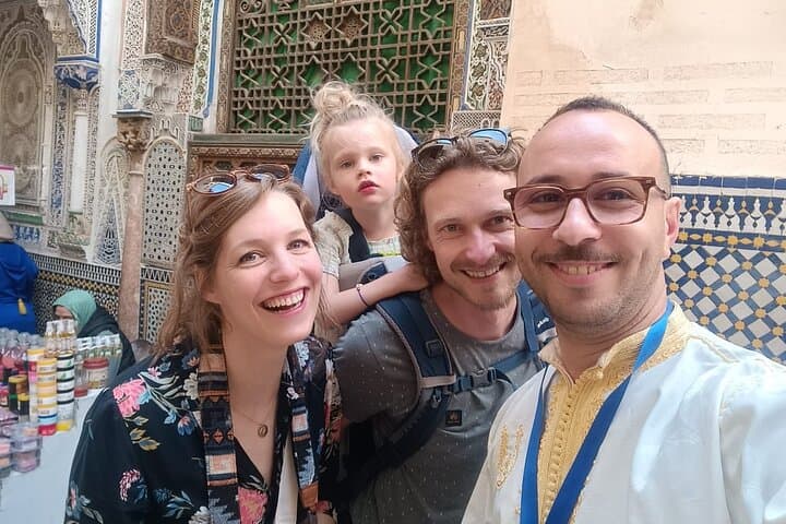 Fes Full day Medina Guided Tour and Rampart By Private Car