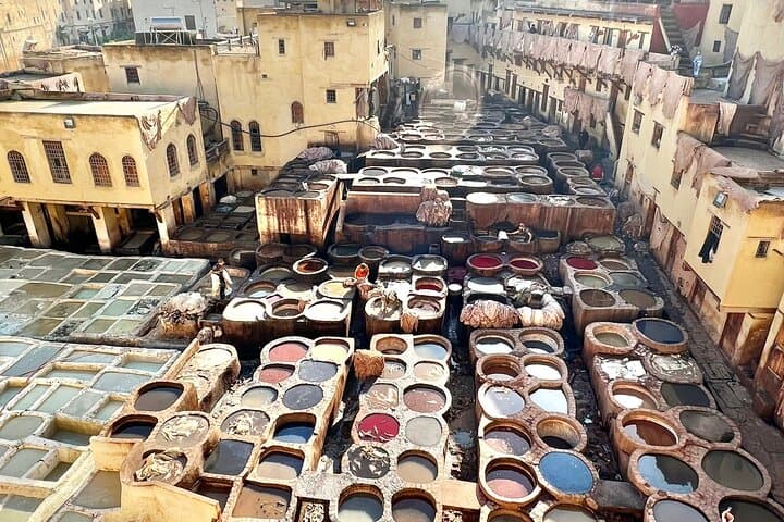 Fes Experience handcraft leather or bronz or peintre on wood