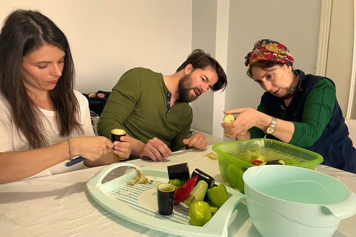 Authentic Cooking Class in Gaziantep with Local Family