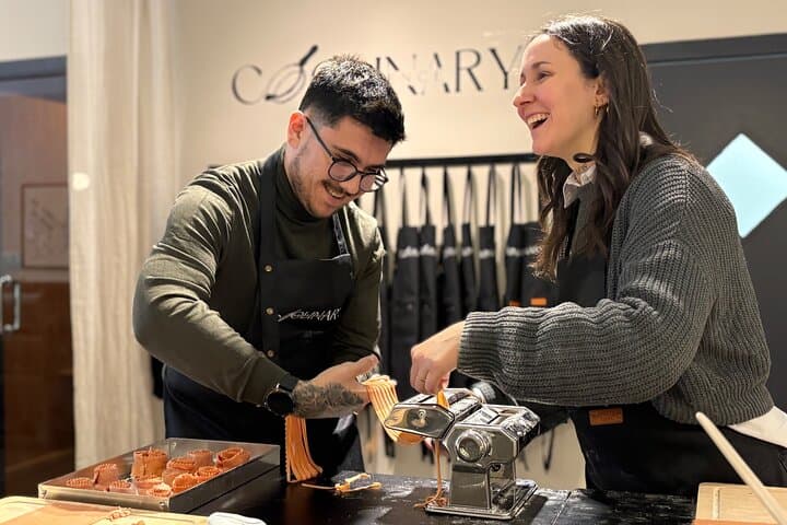 Valencia: Fresh Pasta Workshop with Food at Coolinary Experience