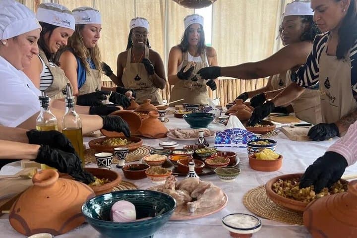 Agafay Desert Moroccan Cooking Class & Camel Ride Dinner
