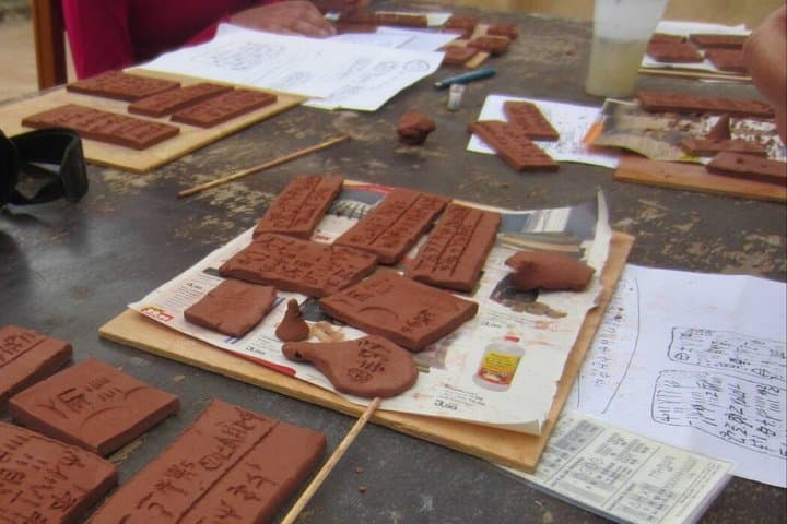 Heraklion Clay Workshop Guided Ancient Writing Lab