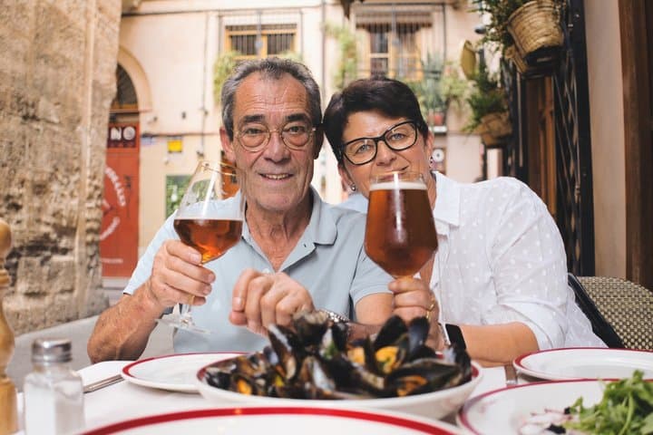 Private Cultural Beer Walking Tour in Prague Old Town