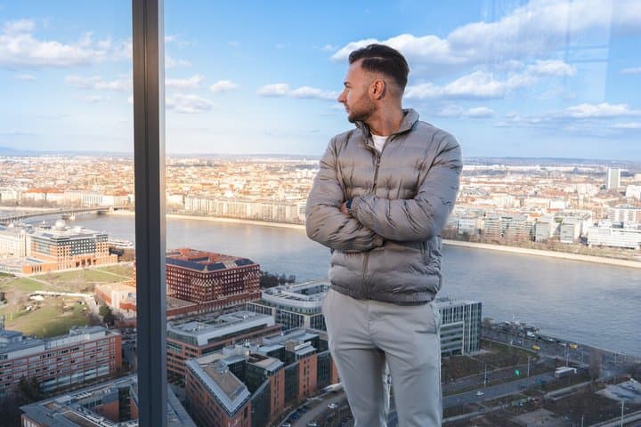 SkyDeck Tower – Budapest Panorama & AR Experience