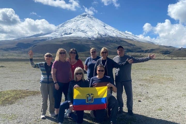 Cotopaxi and Quilotoa Volcano, PRIVATE Tour, from Quito, + LUNCH