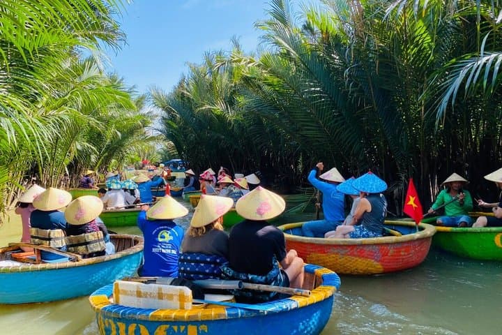 Hoi An Eco Cooking Class and Coconut Basket Boat Tour