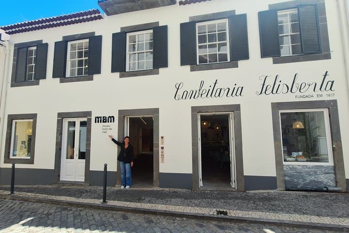 Madeira: Private Sugar Cane Honey Cake Museum Tour